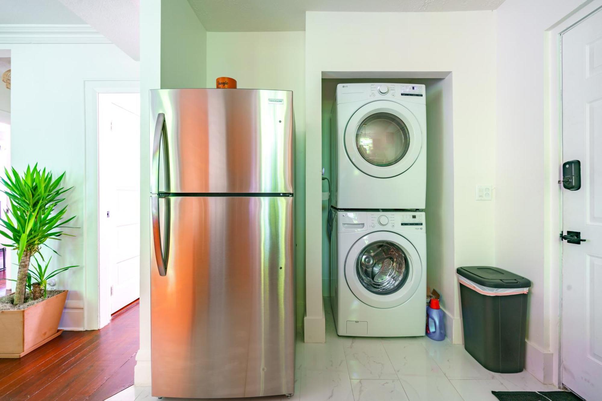 Prime Location Rated Clean Parking Free Holiday home *